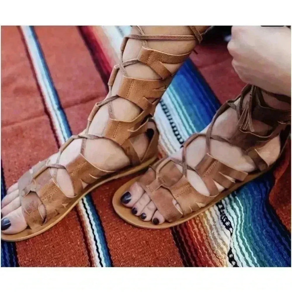 Free People Mesa Verde Gladiator Sandals Size 40 Shipped USPS - Picture 7 of 7